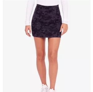 Free People BLK Camouflage Mini Skirt Size 2